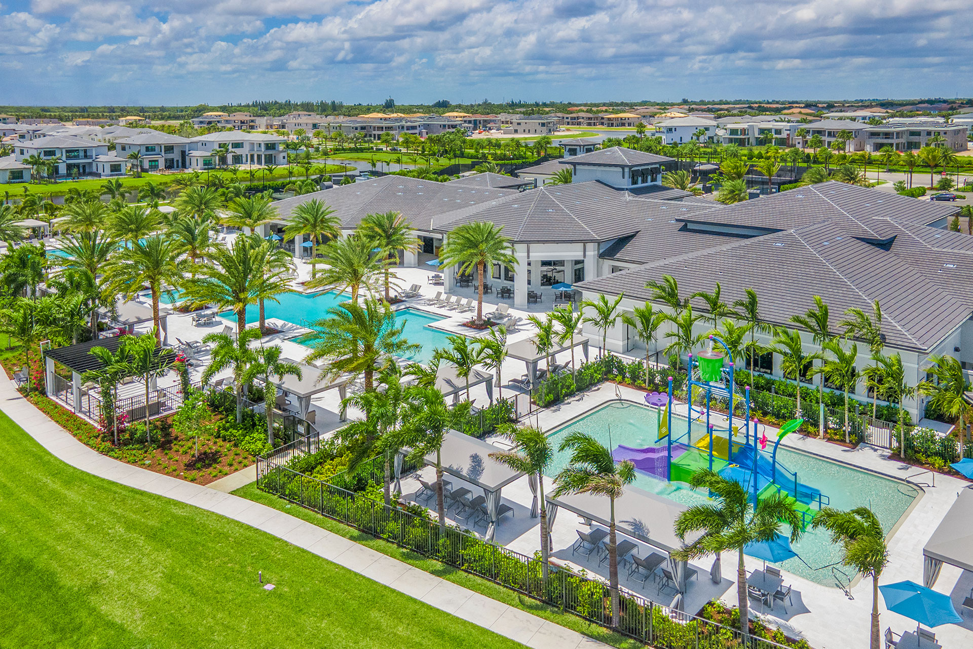 STUNNING LUXURY CLUBHOUSE NOW! Florida Real Estate GL Homes