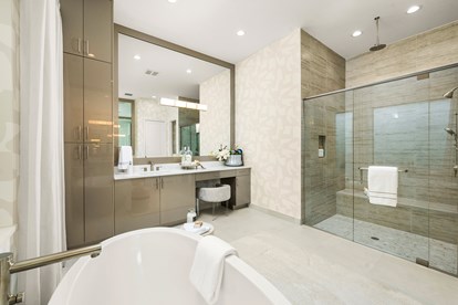 Savannah Primary    Bathroom