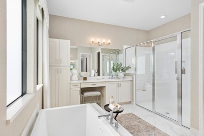 Vienna Grande Master Bathroom