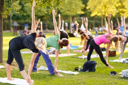 card yoga