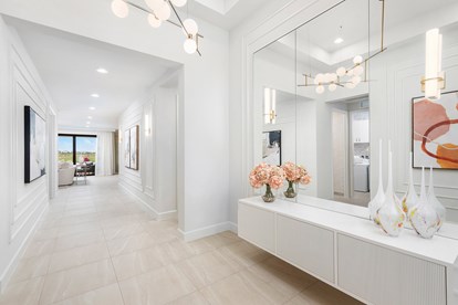 Sierra II Foyer